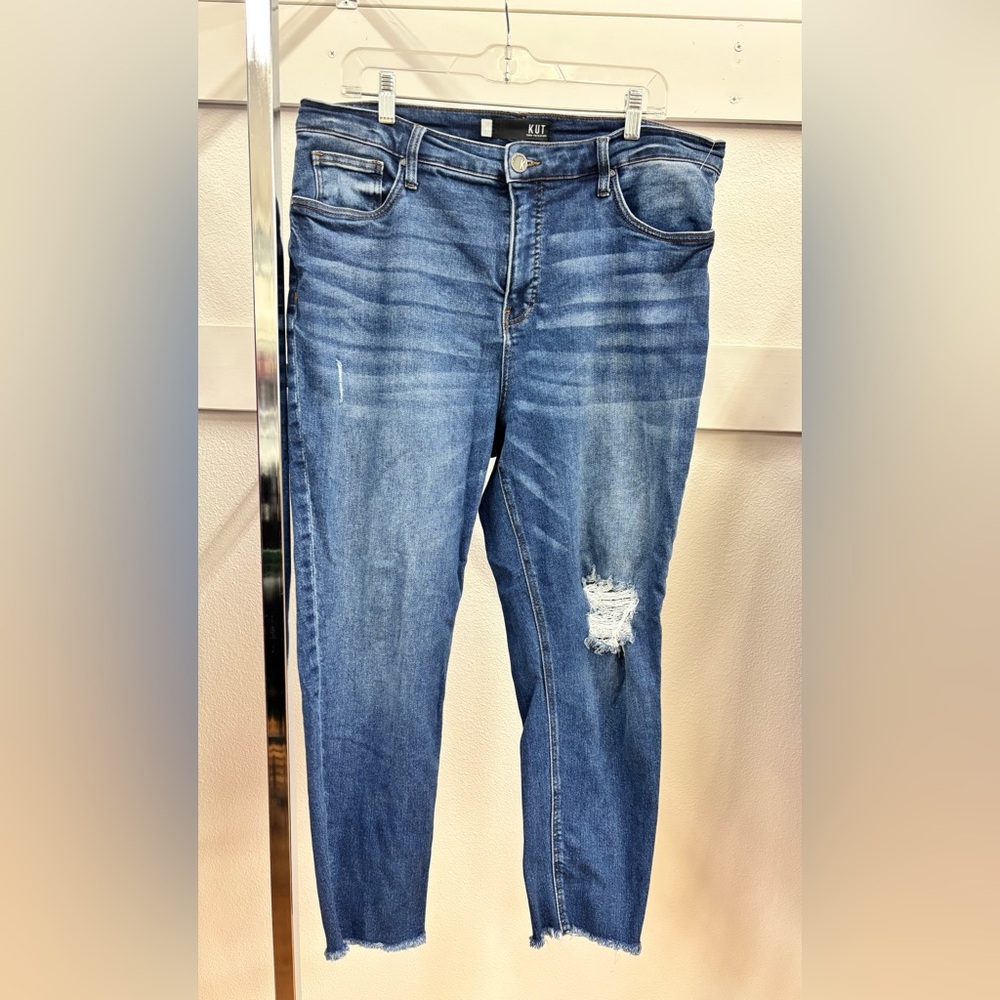 Kut from the Kloth distressed raw hem Jeans Size 14W
